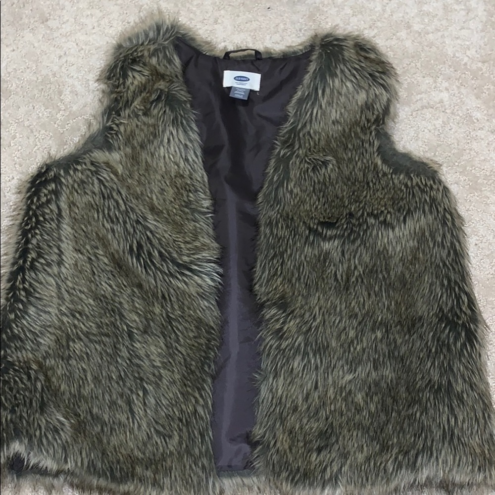FIR VEST